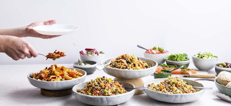 Salad Bar Front 370