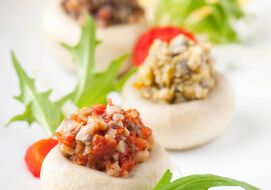 Champignons Gevuld Met Tapenade